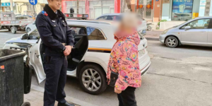 南岗分局民警巡逻中暖心相助  接连帮助迷路老人平安回家